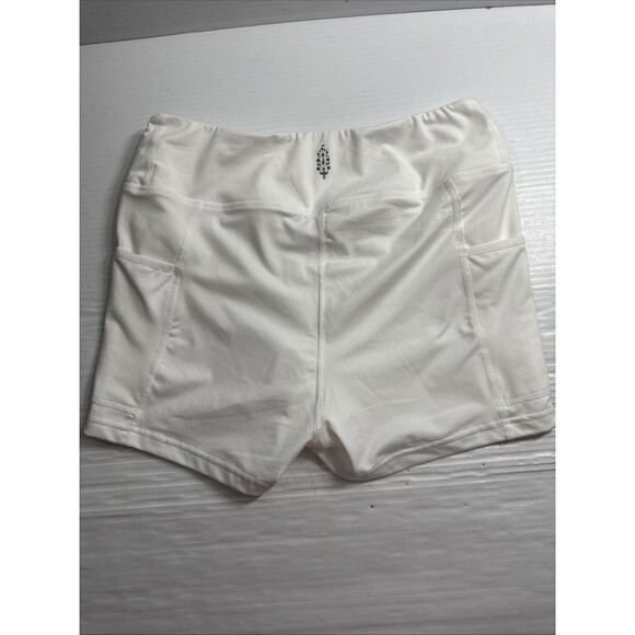 FP Movement by Free People One Two Punch 2pc Set Quilt Geo Sour Citrus Sz M NWT - Picture 6 of 10